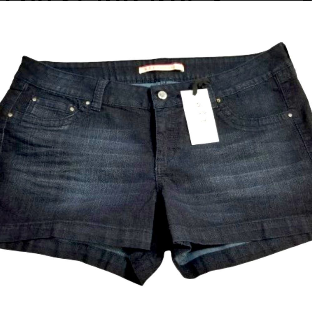 S&P by Standards & Practices Womens Shorts - Size 18 - NWT
